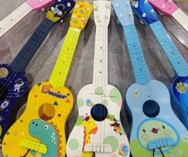 KIDS' GUITAR